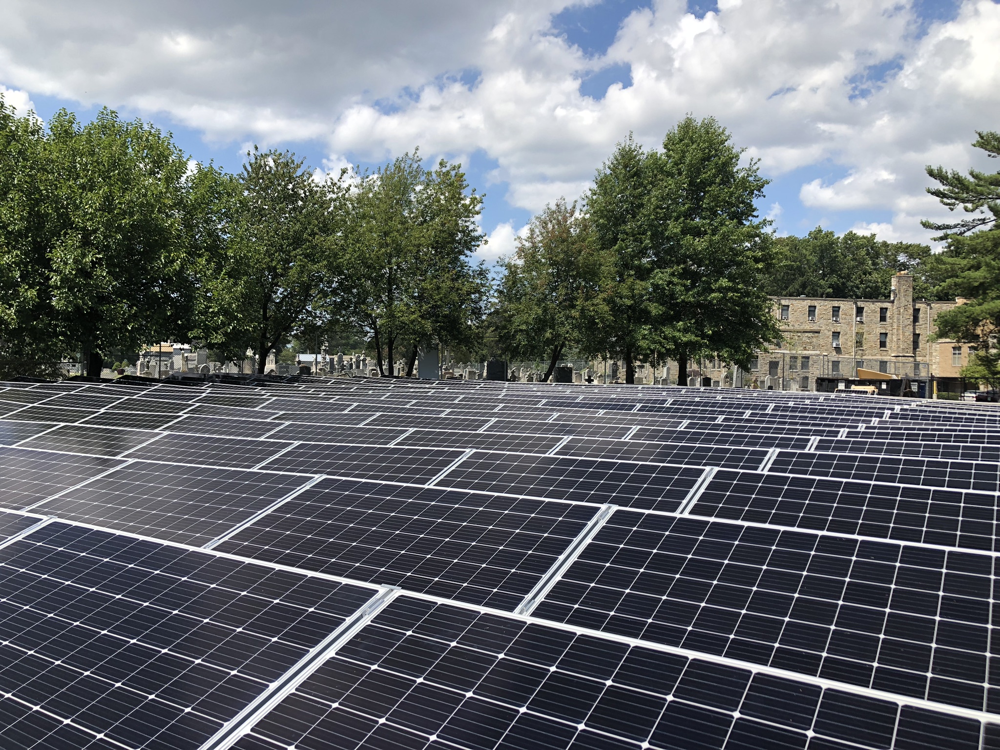 Community Solar Brings Renewable Power to All
